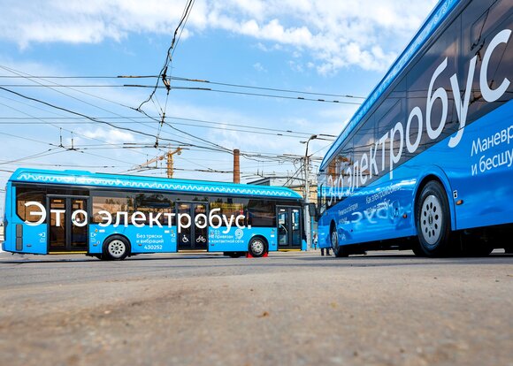 Электробусы заменили автобусы в центре Москвы