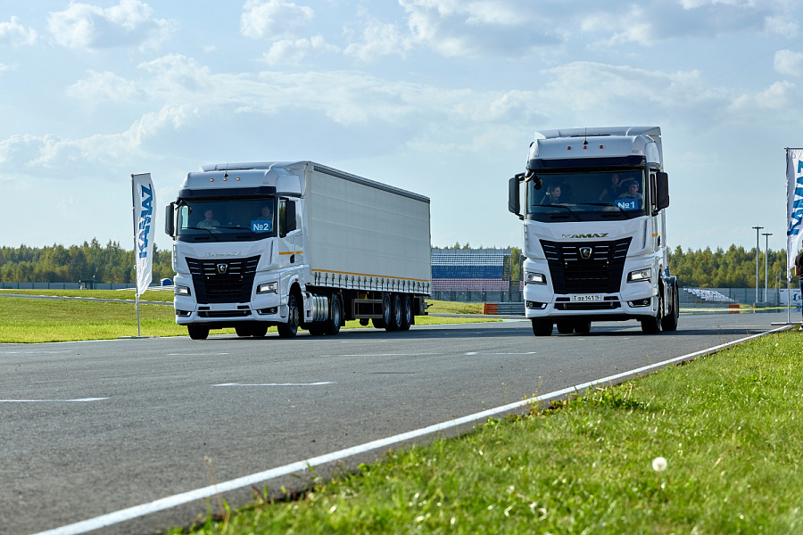 В Нижнем Новгороде протестировали КАМАЗ-54901